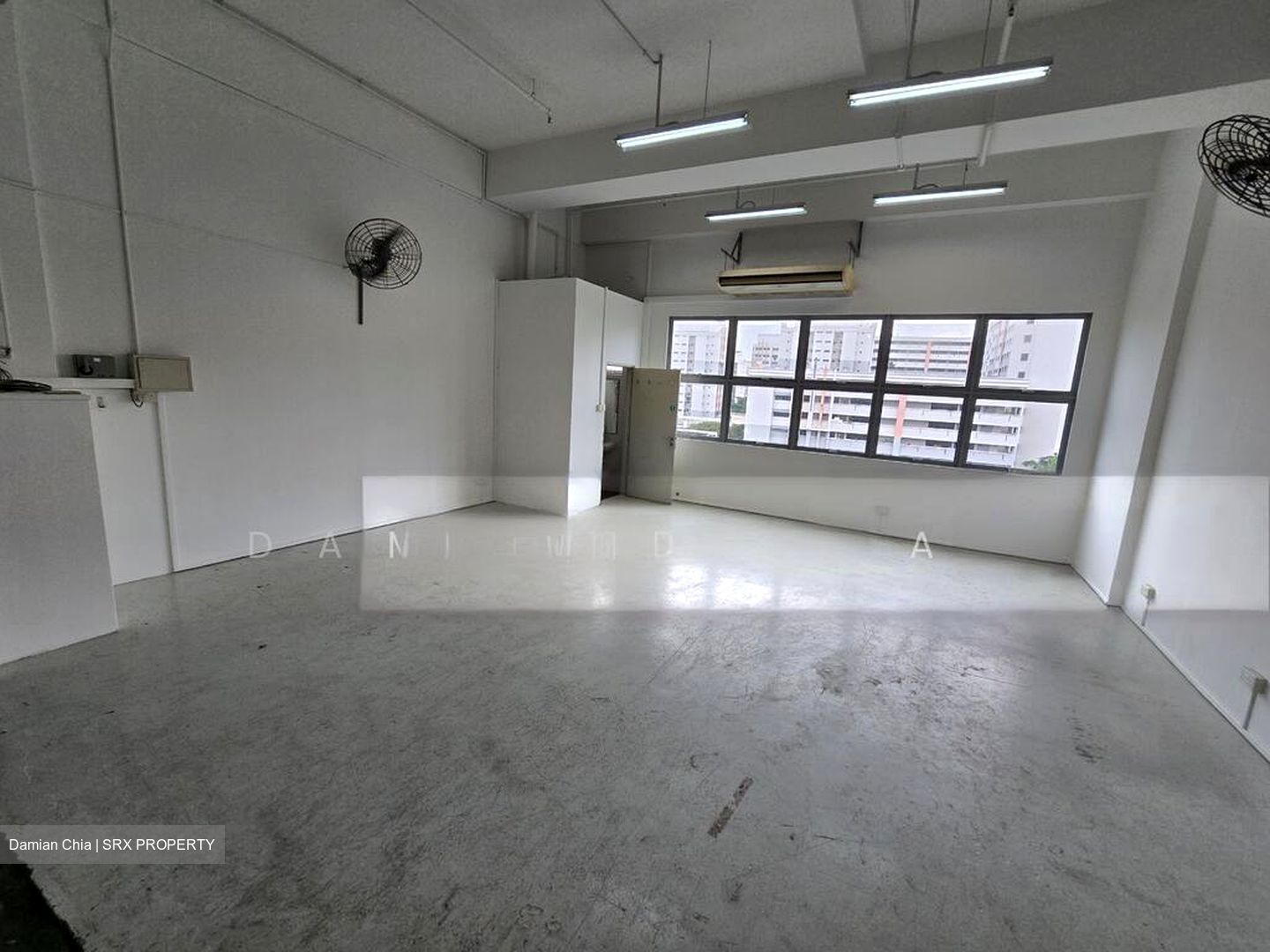 First Centre (D19), Factory #570512691